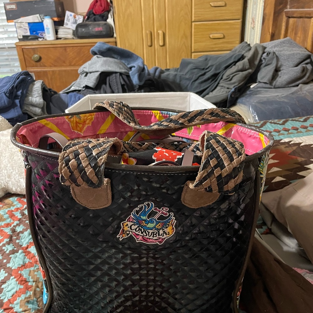 Tote bag